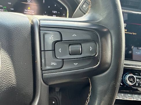 Used 2024 GMC Sierra 2500 AT4 w/ AT4 Premium Plus Package AWD/4WD image 13