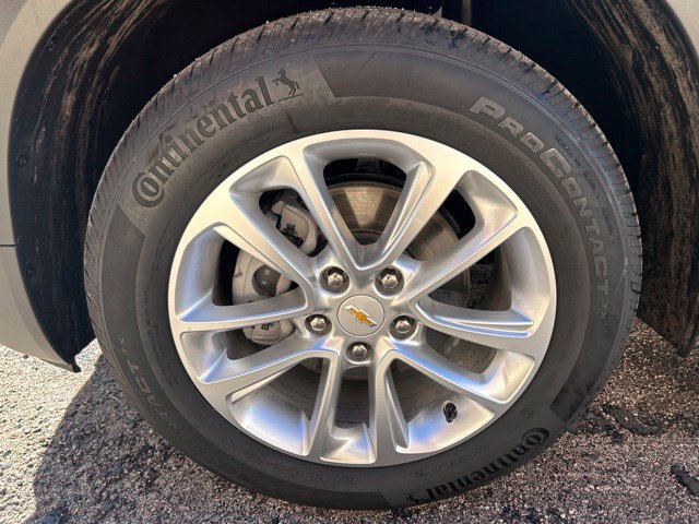 Used 2025 Chevrolet TrailBlazer LS w/ LS Convenience Package FWD image 14