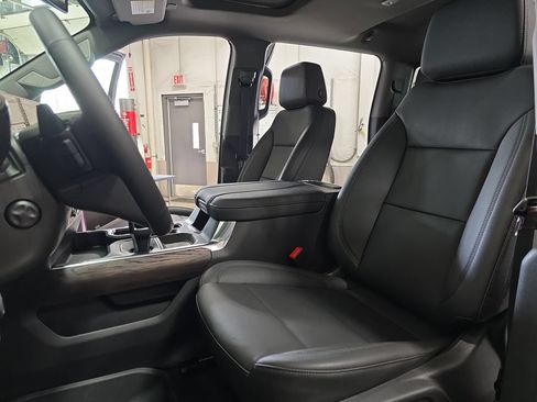 New 2026 GMC Sierra 1500 SLT w/ SLT Premium Package AWD/4WD image 15