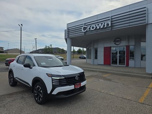 New 2026 Nissan Kicks SV w/ Cold Weather Package image 1