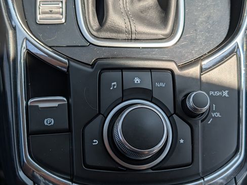 Used 2019 MAZDA CX-9 Touring AWD/4WD image 32