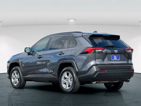 Used 2024 Toyota RAV4 LE image 4