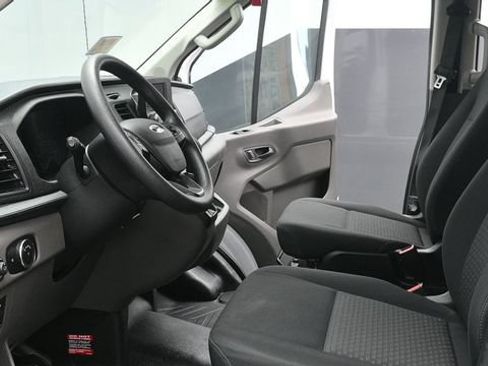 Used 2025 Ford Transit 250 Low Roof w/ Exterior Upgrade Package RWD image 23