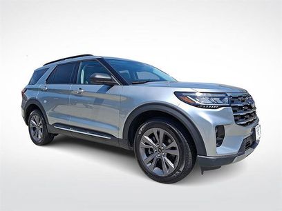 Certified 2025 Ford Explorer Active w/ Active Comfort Package