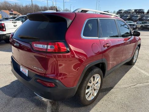 Used 2015 Jeep Cherokee Limited image 7