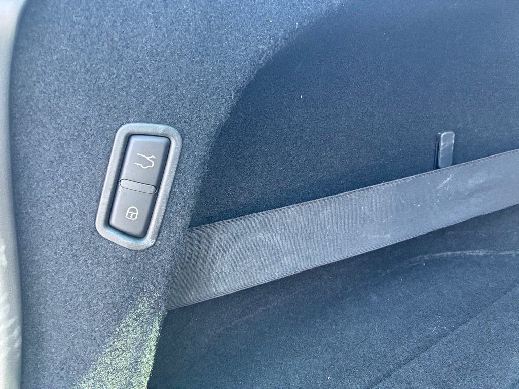 Used 2019 Maserati Levante AWD/4WD image 12