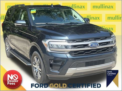 Used 2023 Ford Expedition XLT RWD image 1
