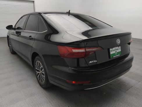 Used 2021 Volkswagen Jetta SE FWD image 5