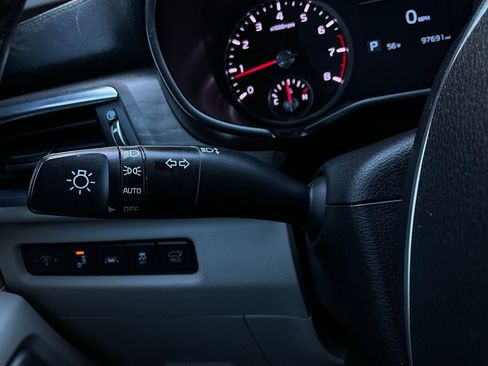 Used 2022 Kia Telluride EX w/ EX Premium Package image 40