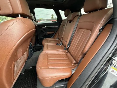Used 2019 Audi Q5 2.0T Premium Plus w/ Premium Plus Package AWD/4WD image 14
