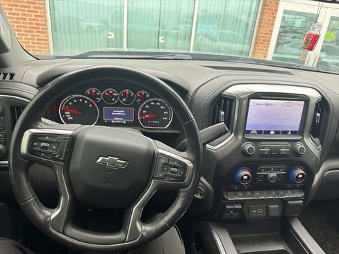 Used 2020 Chevrolet Silverado 1500 LT Trail Boss image 14