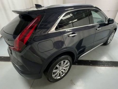 Certified 2023 Cadillac XT4 Premium Luxury w/ Cold Weather Package AWD/4WD image 8