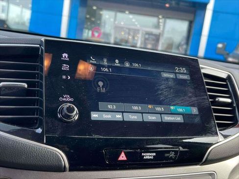 Used 2020 Honda Pilot EX image 28