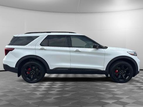 Used 2023 Ford Explorer ST w/ Equipment Group 401A image 6
