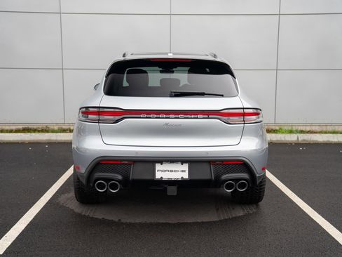 New 2026 Porsche Macan image 7