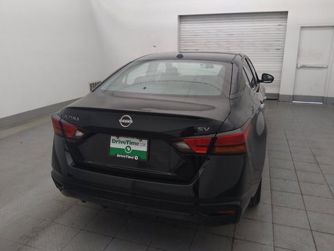 Used 2024 Nissan Altima 2.5 SV image 7