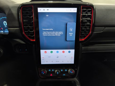 Used 2024 Ford Ranger Raptor image 11