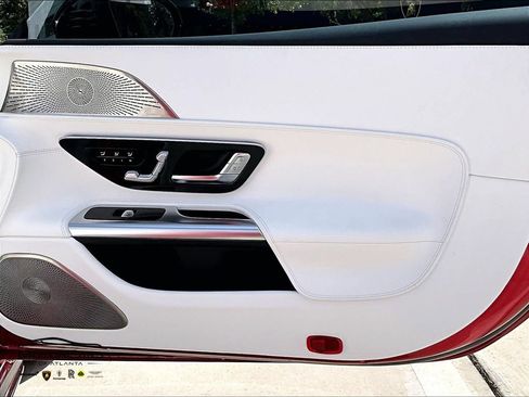 Used 2026 Mercedes-Benz Maybach SL 680 image 21