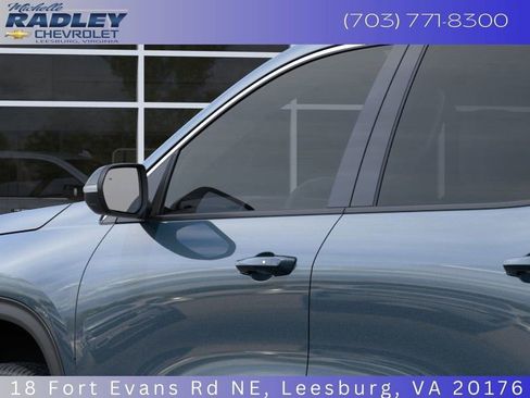 New 2026 Chevrolet Traverse LT image 14