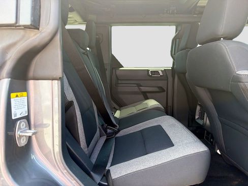 Used 2025 Ford Bronco Big Bend AWD/4WD image 32