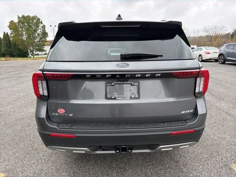 New 2026 Ford Explorer Active image 4