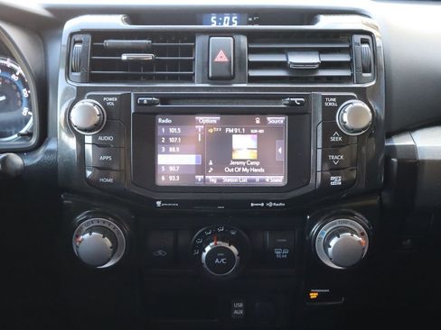 Used 2017 Toyota 4Runner TRD Off-Road image 34