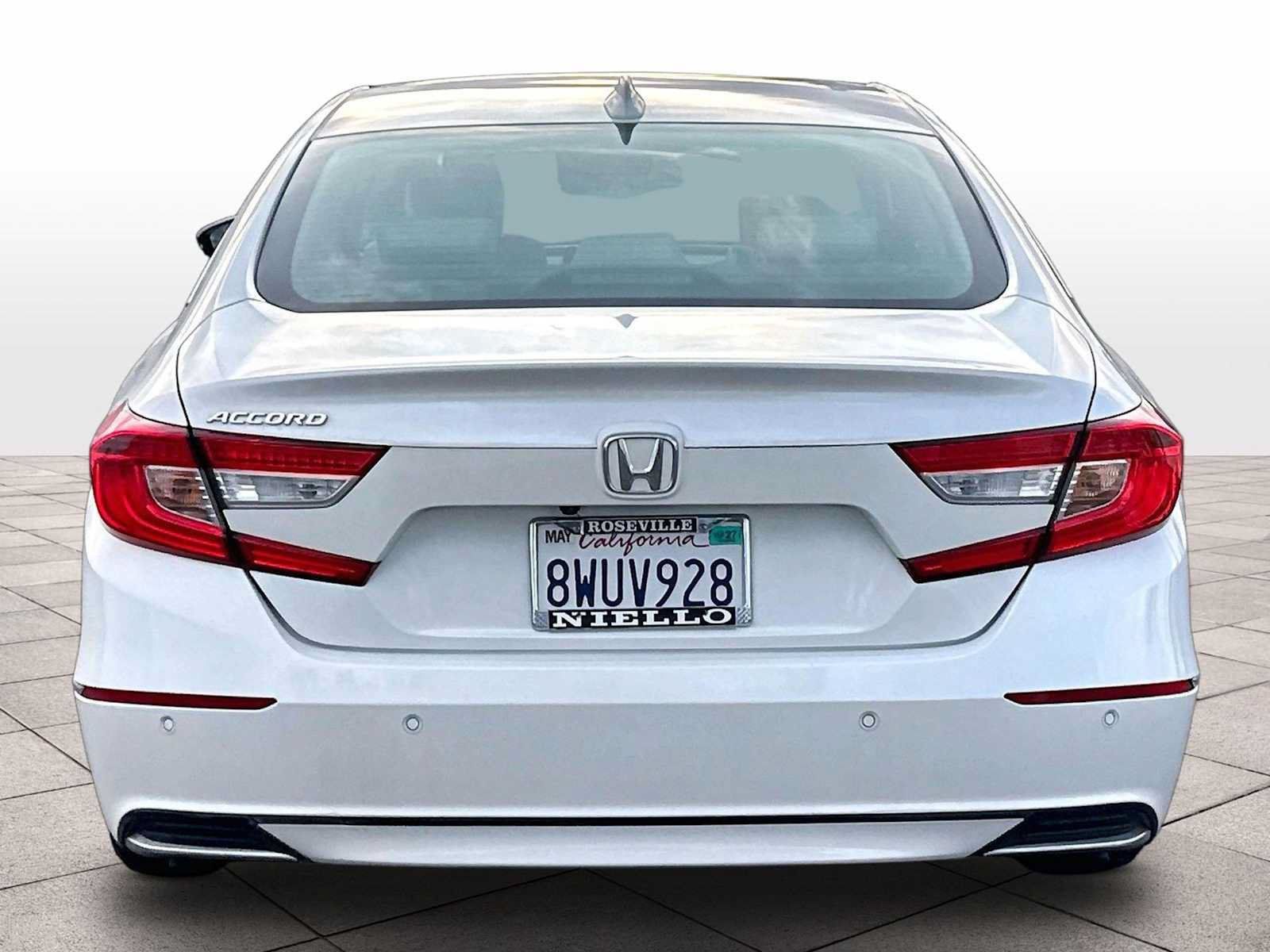 Used 2021 Honda Accord EX-L image 7