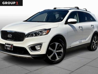 Used 2017 Kia Sorento EX w/ EX Advanced Touring Package