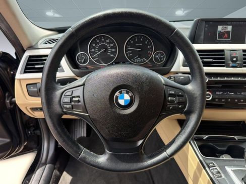 Used 2018 BMW 320i Sedan w/ Convenience Package RWD image 11