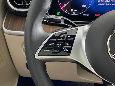 New 2025 Mercedes-Benz C 300 4MATIC Sedan image 17