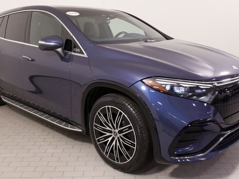 Used 2024 Mercedes-Benz EQS 450+ 4MATIC SUV image 7