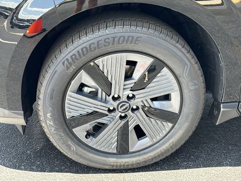 New 2025 Nissan Murano SL image 16