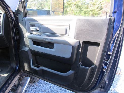 Used 2018 RAM 5500 SLT w/ Quick Order Package 29G SLT image 30