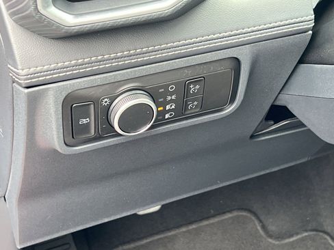 Used 2025 Ford Mustang GT Premium image 23