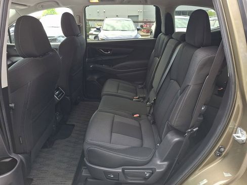 Certified 2023 Subaru Ascent Premium w/ Convenience Package AWD/4WD image 12