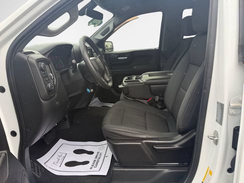 Certified 2019 Chevrolet Silverado 1500 Custom Trail Boss w/ Custom Convenience Package AWD/4WD image 12