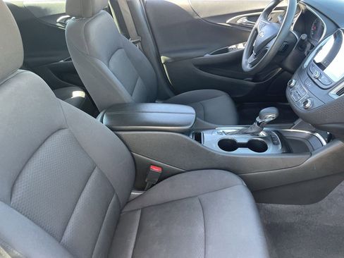 Used 2024 Chevrolet Malibu LT image 10