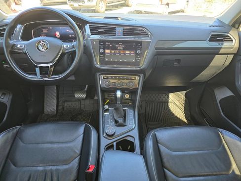 Used 2019 Volkswagen Tiguan SEL Premium AWD/4WD image 5