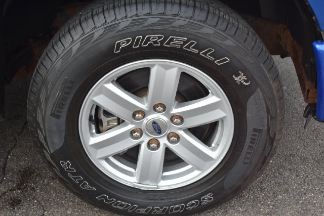 Used 2016 Ford F150 XL w/ Equipment Group 101A Mid AWD/4WD image 38