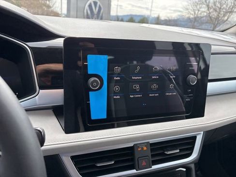 New 2026 Volkswagen Taos SE AWD/4WD image 10