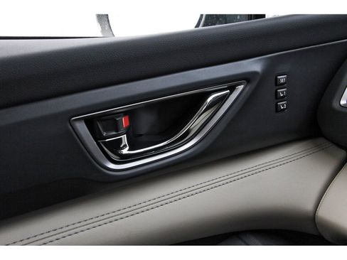 New 2026 Subaru Ascent Limited image 17