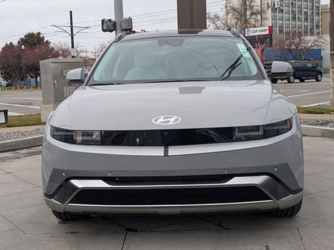 Certified 2025 Hyundai Ioniq 5 Limited image 11