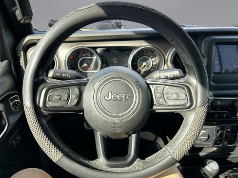 Used 2020 Jeep Wrangler Unlimited Sport S AWD/4WD image 13