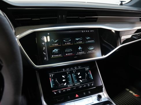 Used 2021 Audi RS 6 w/ Carbon Optic Package image 45