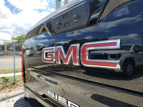 New 2026 GMC Sierra 1500 SLT w/ SLT Premium Plus Package AWD/4WD image 7