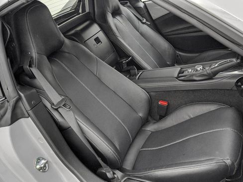 Used 2024 MAZDA MX-5 Miata RF Grand Touring RWD image 20
