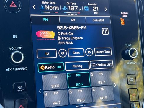 Used 2023 Subaru Legacy Premium image 19