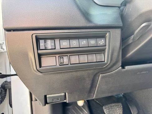 Used 2026 Toyota Tundra SR5 w/ SR5 Convenience Package AWD/4WD image 18