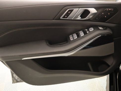 New 2025 BMW X7 M60i AWD/4WD image 19