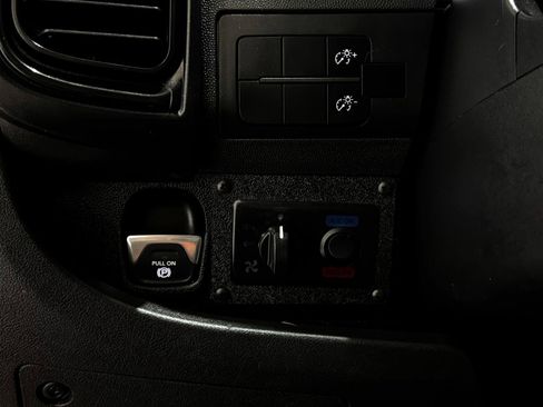 Used 2023 RAM ProMaster 1500 FWD image 20